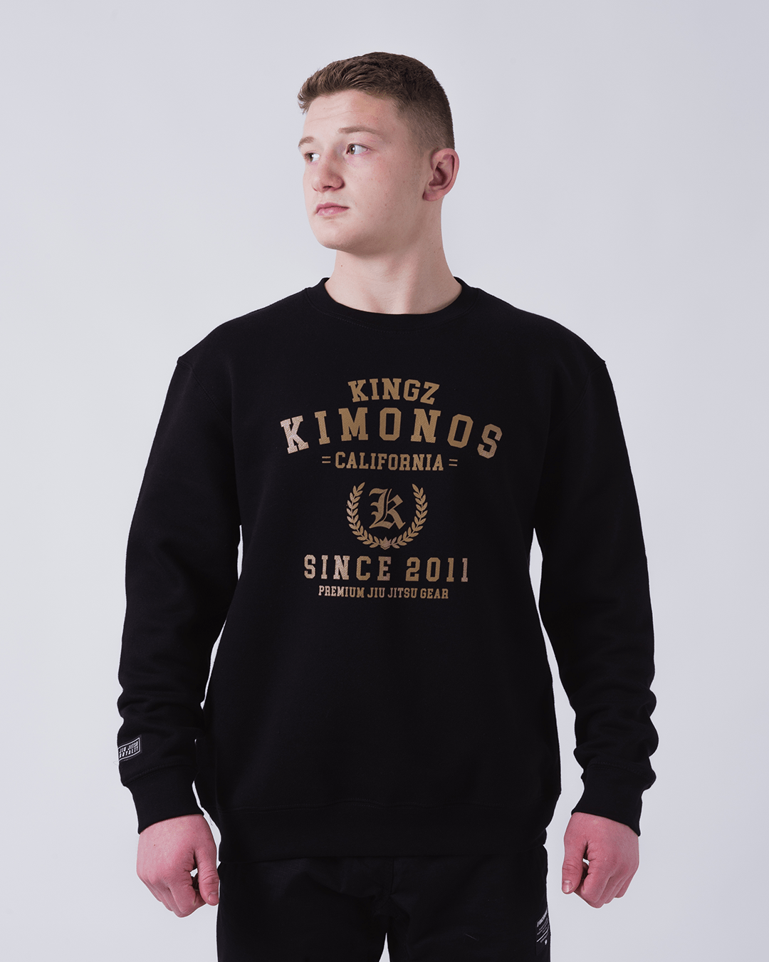 League Crewneck 返品/交換できません